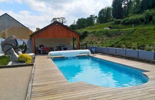 Ornans Villa | Demoiselle Loue