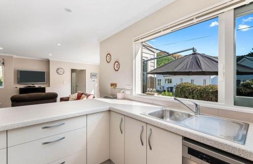 Arrowtown House | Denbigh Escape