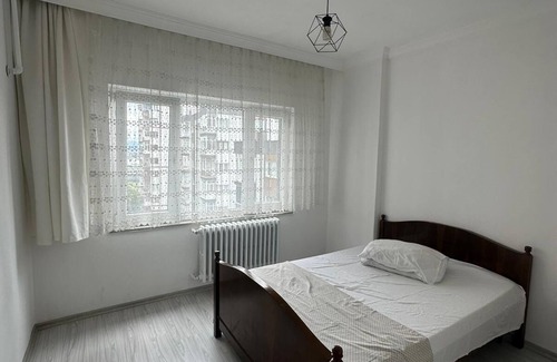 Trabzon Apartment | DENİZ MANZARALI, HAVADAR, GÜNLÜK EV !!