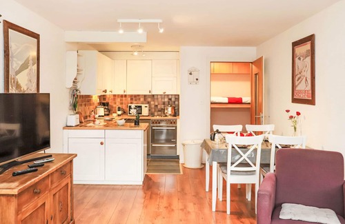 Noveli Apartment | Dents Rousses E3 by Interhome