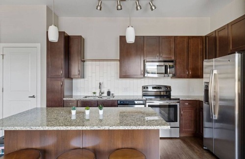 Lone Tree Apartment | Denver - Home Away From Home