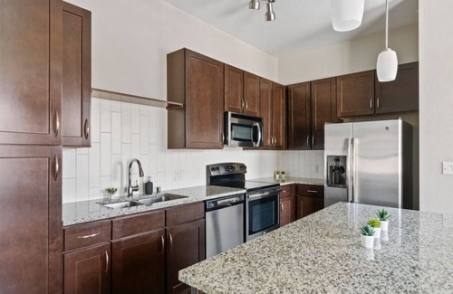 Lone Tree Apartment | Denver - Home Away From Home