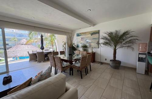 Puente del Mar Apartment | Depa de lujo en Acapulco diamante con club de playa a pie-Precio especial