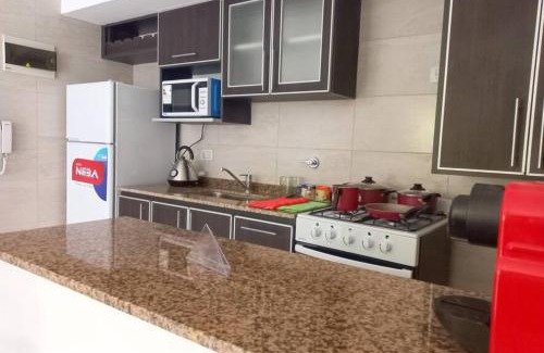 Lomas de Zamora Apartment | Departamento de 2 amb. en Lomas Centro con terraza