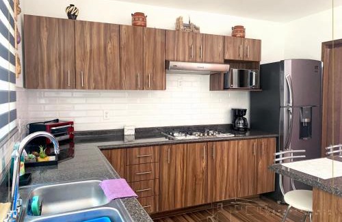 San Pedro Tlaquepaque Apartment | Departamento Loma-Bonita