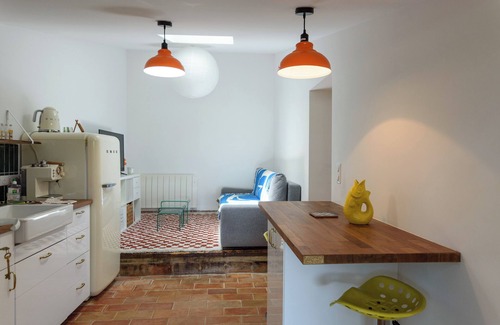 Sollies Pont Apartment | Dependency rental in a mas in Provence for 2 people