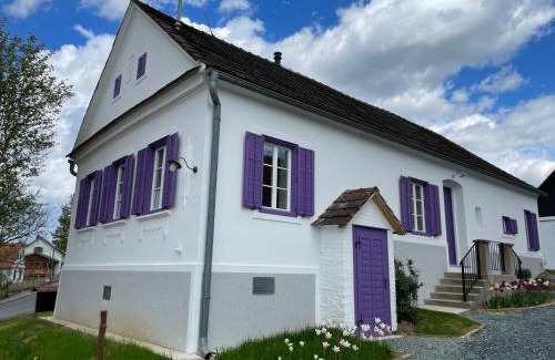 Heiligenbrunn House | Der Reinerhof