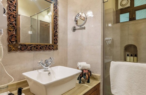 Sindhi Camp Hotel | Dera Rawatsar - Heritage Hotel
