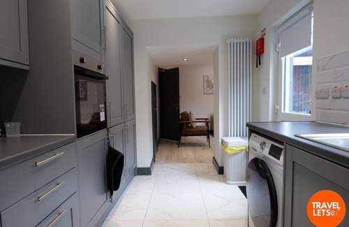Londonderry Apartment | Derry City, Northern Ireland - Waterside Rooms (Room 3)
