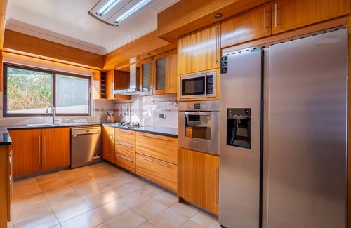 Vila Franca do Campo House | Description