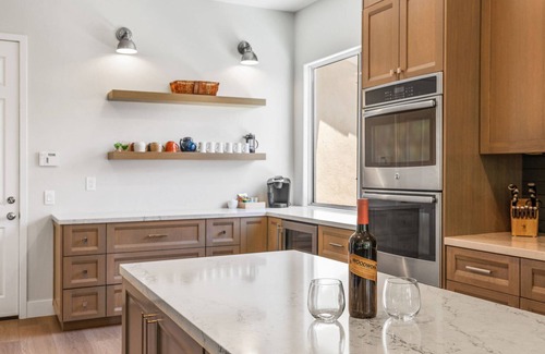 Palm Desert House | Desert Beauty! Private 3 Bed. w/Separate Casita and 3 Bath! Located in Palm Desert!