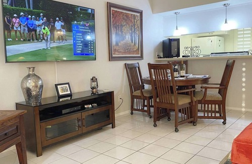 Palm Desert House | Desert Blossom House @ The Resorter 10th hole