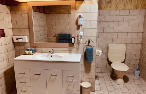 Coober Pedy Hotel | Desert Cave Hotel