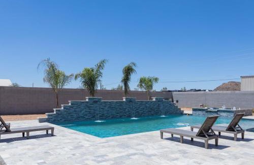 San Tan Valley House | Desert getaway retreat pool spa billiards bbq
