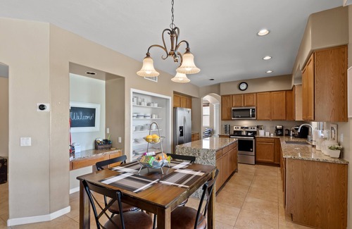 Rancho Vistoso House | Desert Oasis Large Home with pool and spa!