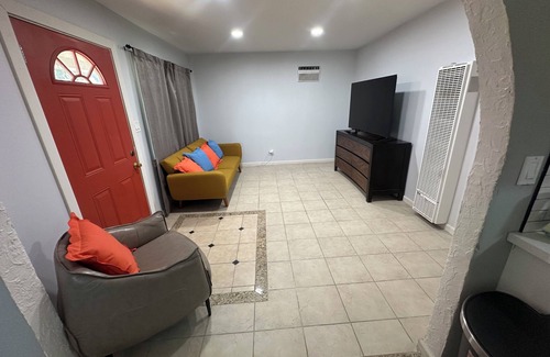 Barstow House | Desert Oasis Retreat in Barstow