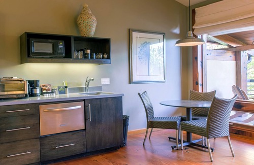 Zion National Park South Entrance Hotel | Desert Pearl Inn