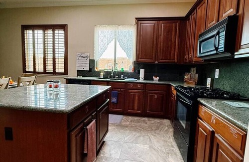 Terramar Apartment | Desert Retreat | Game Room Pool Gym & Hot Tub