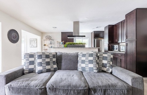 La Quinta House | Desert Retreat with Pool, Spa, and Total Privacy 4 Bed, 2 Bath