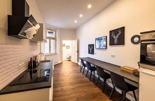 Pirna Apartment | Design Altstadtperle mit 2 Schlafzimmer- 6 Personen-Waschmaschine - Parkplatz-Infrarotkabine