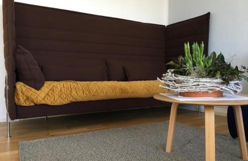 Markdorf Apartment | Design+Bodenseesicht=zuHause BLAU