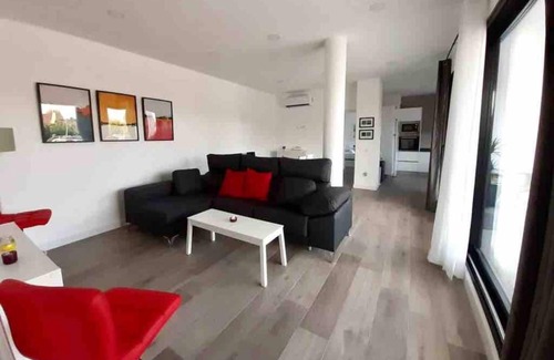 Sanlucar la Mayor Cottage | DESIGN VILLA WITH LARGE GARDEN AND PRIVATE POOL