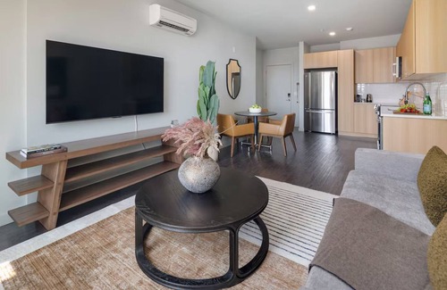 White Plains Apartment | Designer 1BR | Gym, Parking