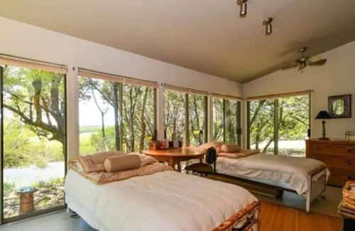 Jonesboro House | Designer Hill Country Home on 70acs Cranfills Gap