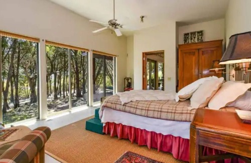 Jonesboro House | Designer Hill Country Home on 70acs Cranfills Gap