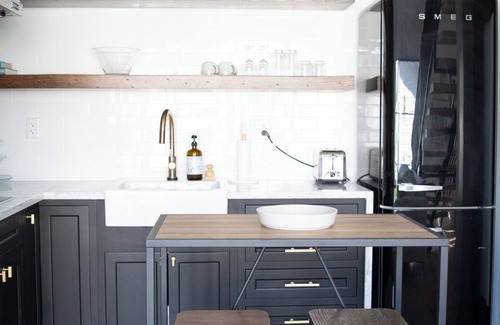 Los Feliz House | Designer Loft w Private Rooftop - 5 Mins to Hollywood