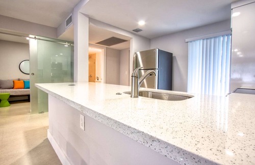 Downtown Fort Lauderdale Condo | ✨Designer One Bedroom Apartment at Fort Lauderdale