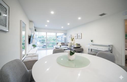 Downtown Fort Lauderdale Apartment | Designer River View Apartments