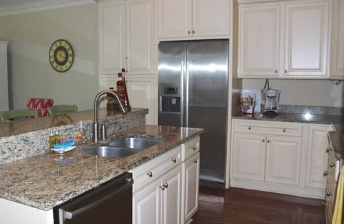 Seabrook Island House | Designer Saltmarsh Townhome! Neighborhood Pool! Great Location! Amenity Cards!