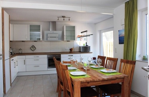 St. Peter-Ording House | Detached bungalow; quiet, in the heart of St. Peter village, at the beach crossing