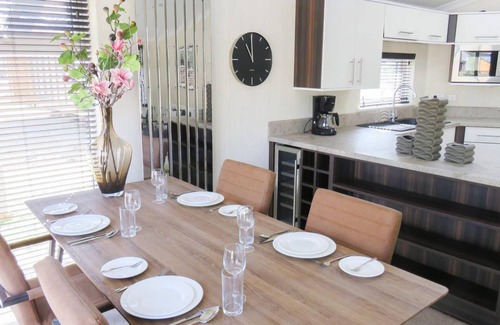 Biddinghuizen House | Detached chalet with 2 bedrooms and a terrace