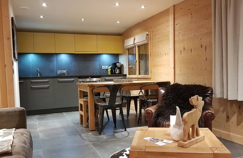 Thones Ski Chalet | Detached chalet with terrace, garden, near Lake Annecy