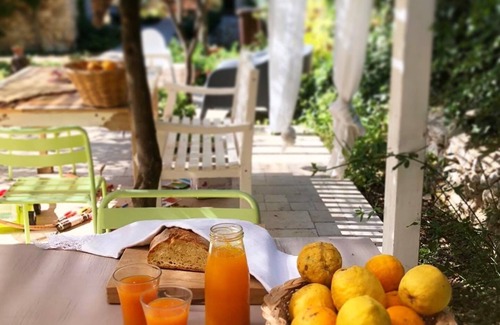 Mattinata Bed & Breakfast | Detached cottage in Mattinata, Gargano