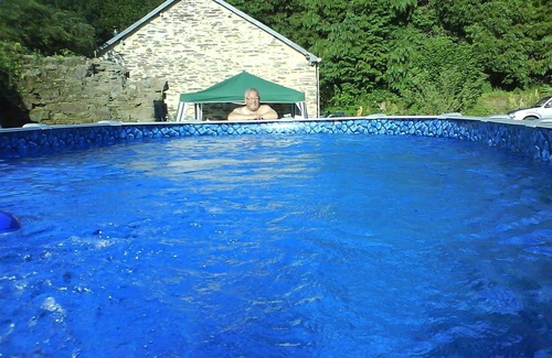 Paule Cottage | Detached Cottage With Heated Pool