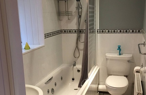 Helmsdale Cottage | Detached Cottage Spectacular Sea Views - Sauna, WIFI and Hot Tub