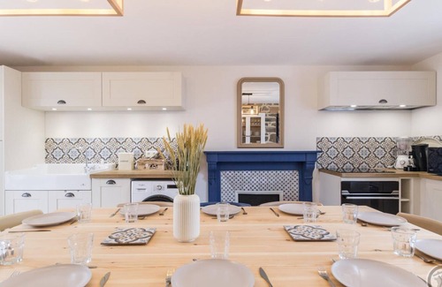 Anneville-en-Saire Cottage | Detached house with enclosed garden in Anneville-en-Saire