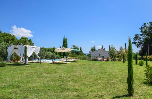 Lubriano House | Detached house with private pool near Bolsena and Orvieto.