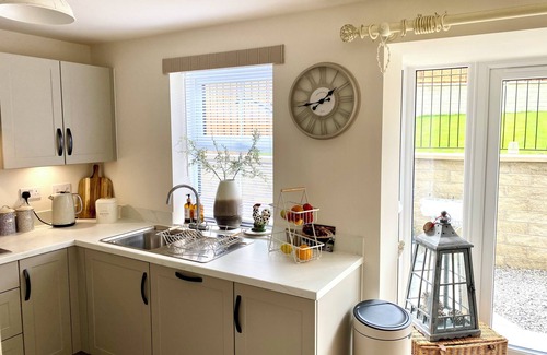 Whaley Bridge House | Detached Property in the Peak District