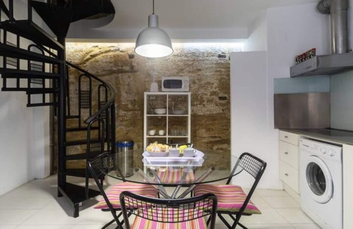 Barrio del Carmen House | Detached single-family house in historical center