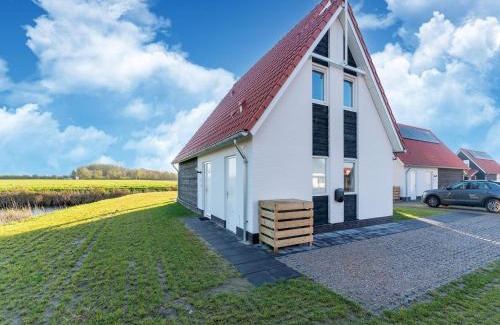 Scherpenisse House | Detached villa with view, garden and privacy, cleaning included