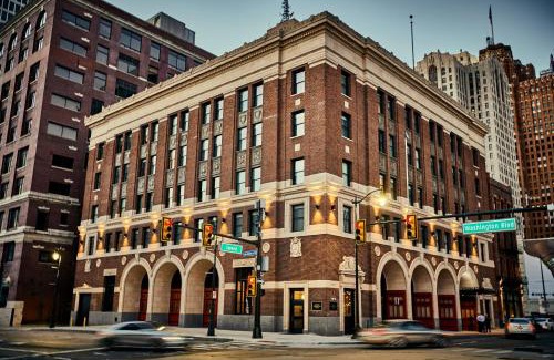 Downtown Detroit Hotel | Detroit Foundation Hotel