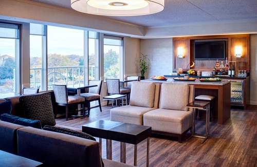 Romulus Hotel | Detroit Metro Airport Marriott