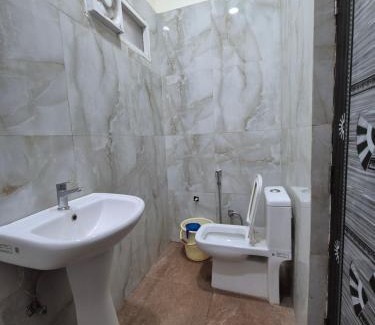 Vrindavan House | Deviram Homestay