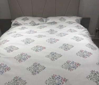 Preston House | Devonshire - Private Bedroom with Bathroom
