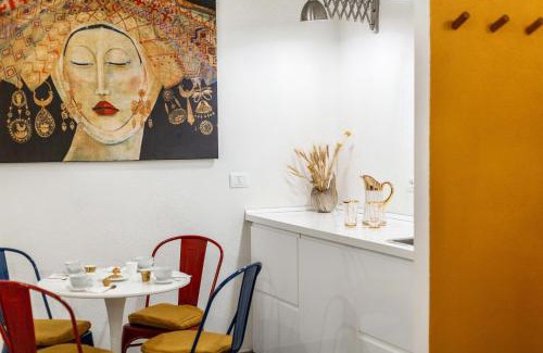 Historic Castle District Apartment | Di Grazia Cagliari - Stile, comfort e storia
