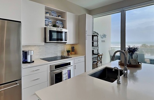 Galveston Condo | Diamond Beach #415 | Ocean Views, Resort Pool
